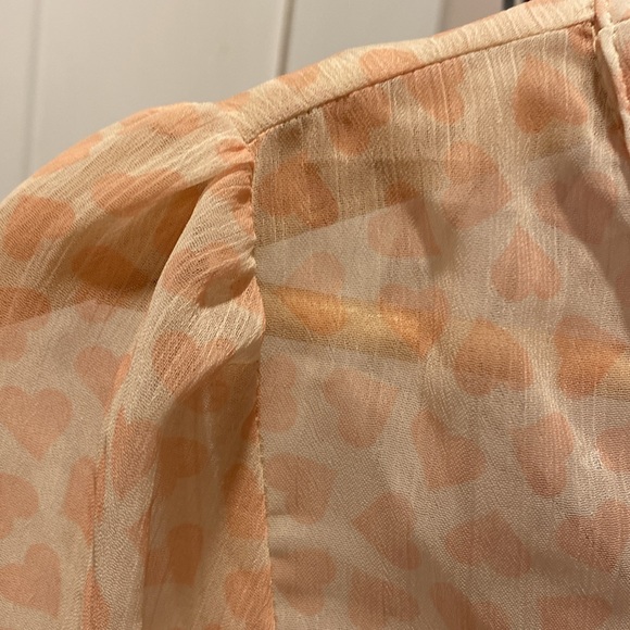 Heart blouse 🩷 - Picture 5 of 6